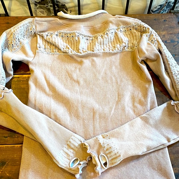 FP Movement Top - Picture 2 of 4